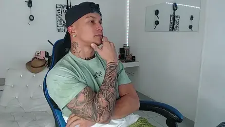 Leonard_Price webcam stripchat model stream image