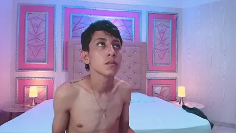 spicyslim_ webcam model stream image