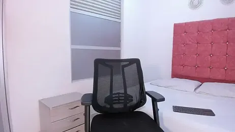 spicyslim_ webcam model stream image