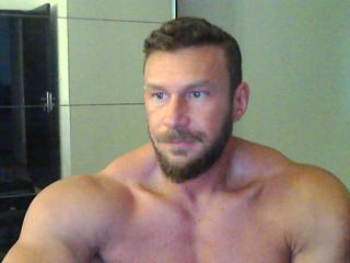 Kevin Muscle webcam model stream image
