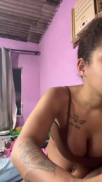 Privadinha webcam model stream image