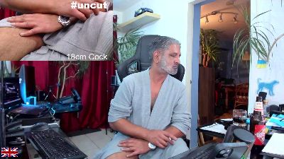 OnlineBossUK webcam model stream image