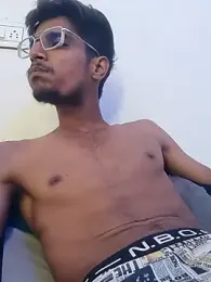 kaushikhotty webcam stripchat model stream image