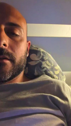 VinnyBad webcam model stream image