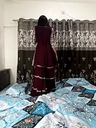 Cute-Bhavya webcam model stream image