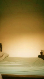 Edmond_1 webcam model stream image