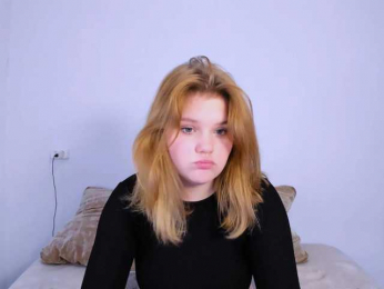 Lasey webcam model stream image