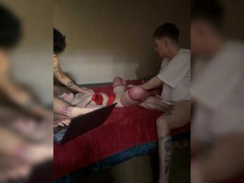 OlyaCharme webcam model stream image