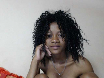 Aslheya webcam model stream image