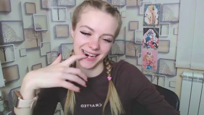AmaliaLaus_ webcam model stream image