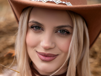 Eden webcam livejasmin model stream image