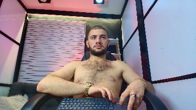 MaximusDicks webcam model stream image