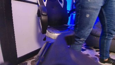 MaximusDicks webcam model stream image
