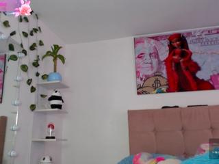 Madiisonn webcam model stream image