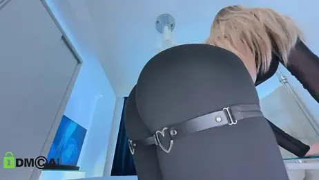 ScarlettAndTom webcam stripchat model stream image