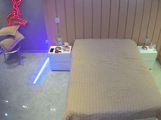 voyeurcam-casa-salsa-bedroom-1 webcam model stream image