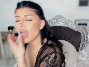 moniqueeass webcam model stream image