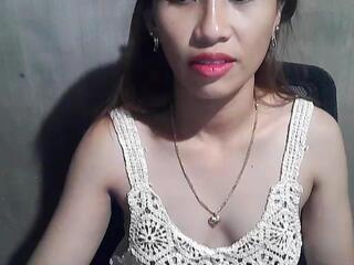 Bella Islove webcam model stream image