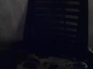 Bella Islove webcam model stream image