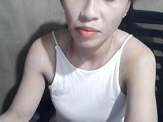 Bella Islove webcam model stream image