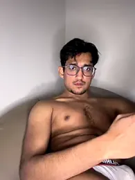 Abdullah07Maxxi webcam stripchat model stream image