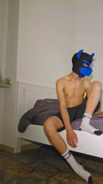twink98_hot webcam model stream image
