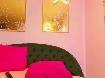 SCARLETTE04 webcam bongacams model stream image
