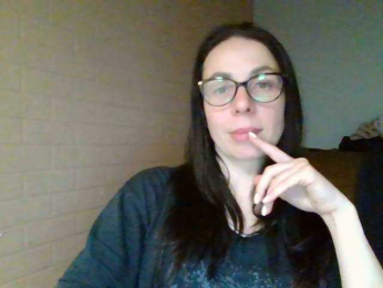 GentleSweet webcam model stream image