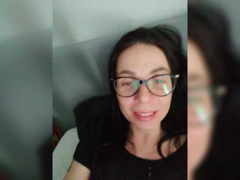 GentleSweet webcam model stream image