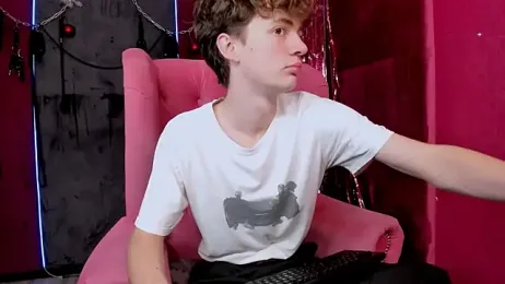 LukeSweet webcam model stream image