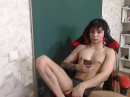 rik_and webcam model stream image