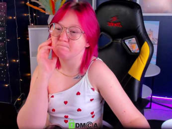 Sara-Moor webcam model stream image