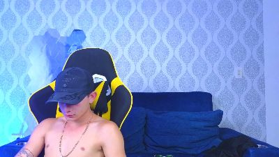 ThExotiCoupl3 webcam model stream image