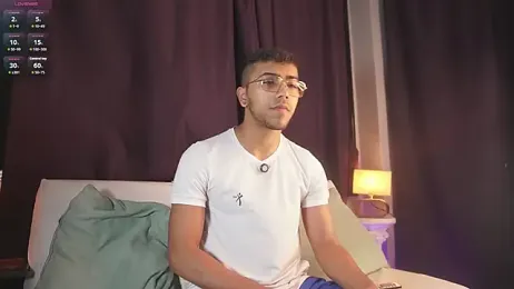 Colstorw_ webcam model stream image