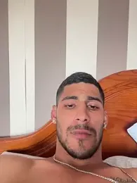 Cum_076 webcam model stream image