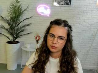 lynetdecoursey webcam model stream image