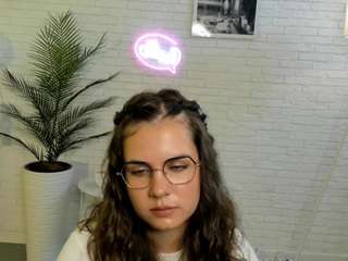 lynetdecoursey webcam model stream image