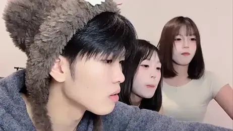 zhouzhou_YC webcam stripchat model stream image