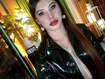 Queen_kendalx19 webcam model stream image