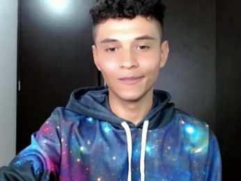 boy_little1 webcam model stream image