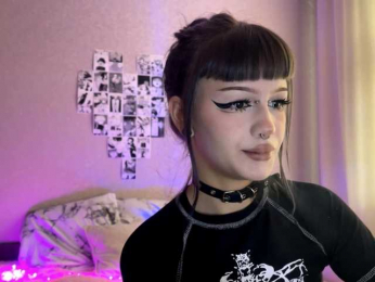 dieonisia webcam bongacams model stream image