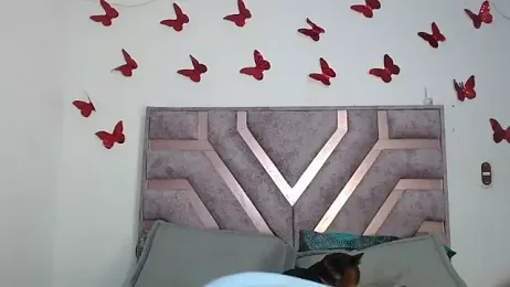 Anny-Fox webcam model stream image