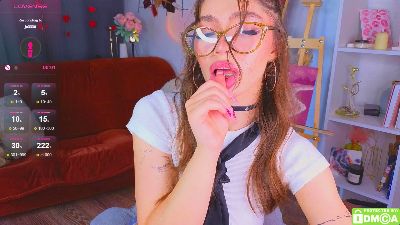 Caroline_Brownn webcam model stream image
