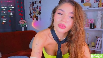 Caroline_Brownn webcam model stream image