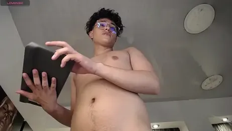 LukeFlame_ webcam model stream image