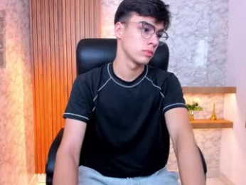 gerony_ webcam model stream image
