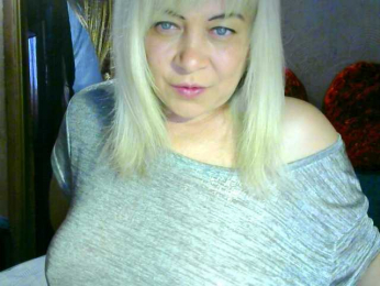 Savan35na webcam model stream image