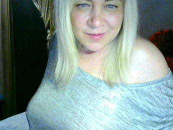 Savan35na webcam model stream image
