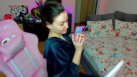 ameli_moon webcam model stream image