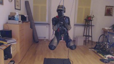 slave0575 webcam model stream image